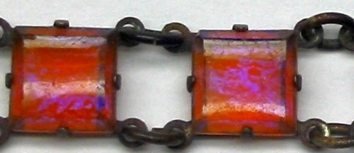 004-AMBER-GLASS-BRACELET-ORIG-CLSUP-500-PIX-W.jpg