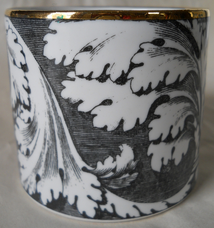 025-FORNASETTI-MILANO-ITALY-POTTERY-CUP-ACANTHUS-LEAF-BLACK-GOLD-800H.jpg