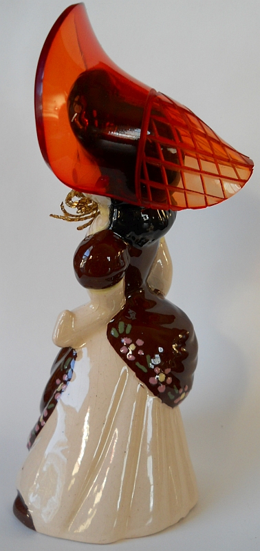 062-ELZAC-CALIFORNIA-POTTERY-LUCITE-BONNET-HAT-GIRL-FIGURINE-800H.jpg