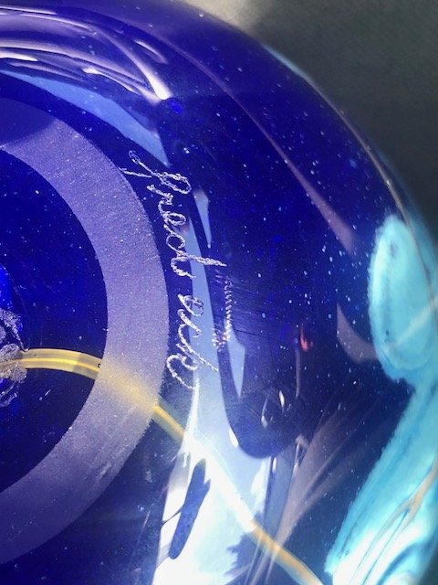 Art Glass Vase Signature Identification Antiques Board
