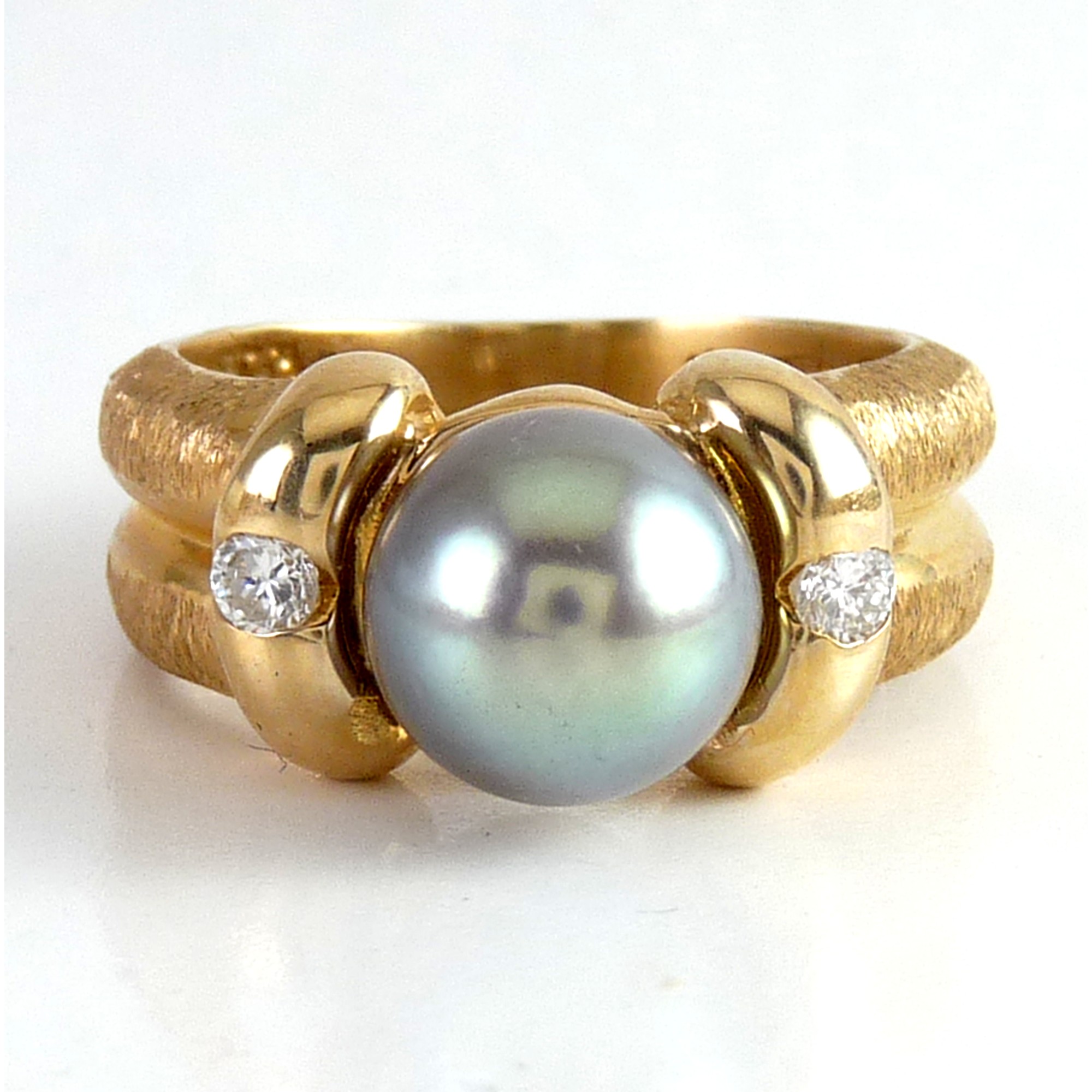 14K_Gray_Pearl_Diamond_Band_ring_1.JPG