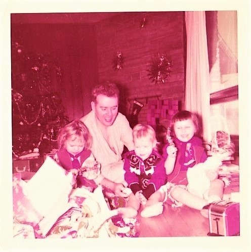 1957 HJH + daughters Cheryl (L), Kitty (center) + Crystelle (R) Xmas1957 New Fairfield CT.jpg