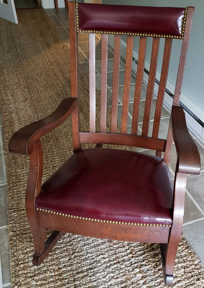 Help Identifying Rocking Chair Antiques Board   20201013 134617 Jpg.283170