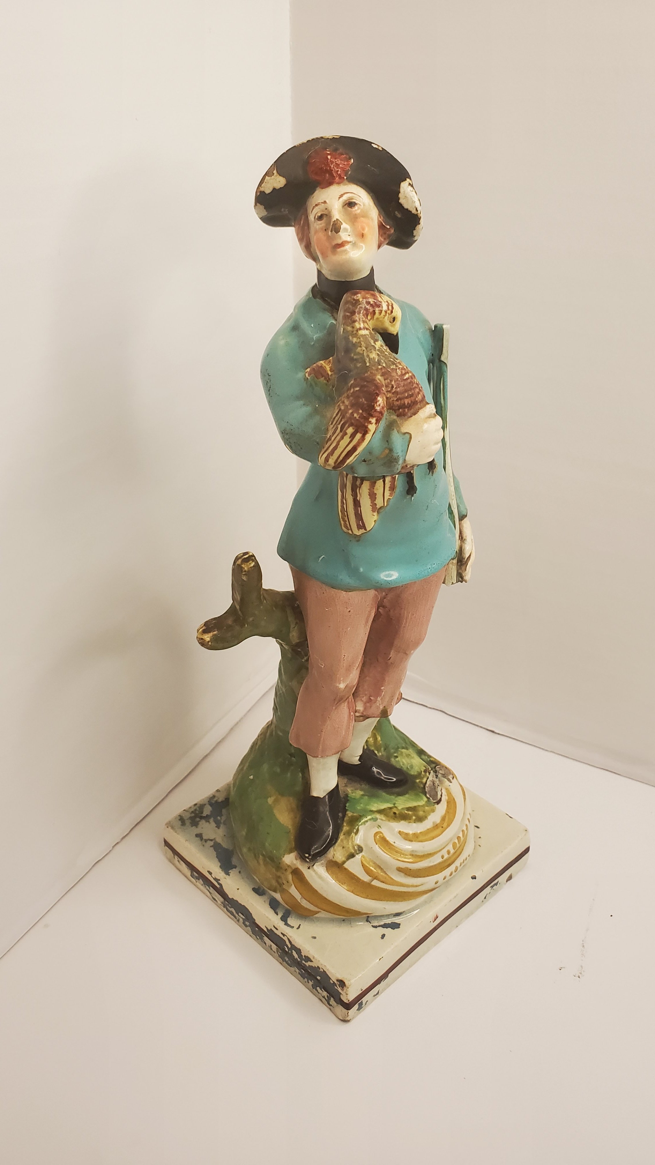 Sceaux Figurine | Antiques Board