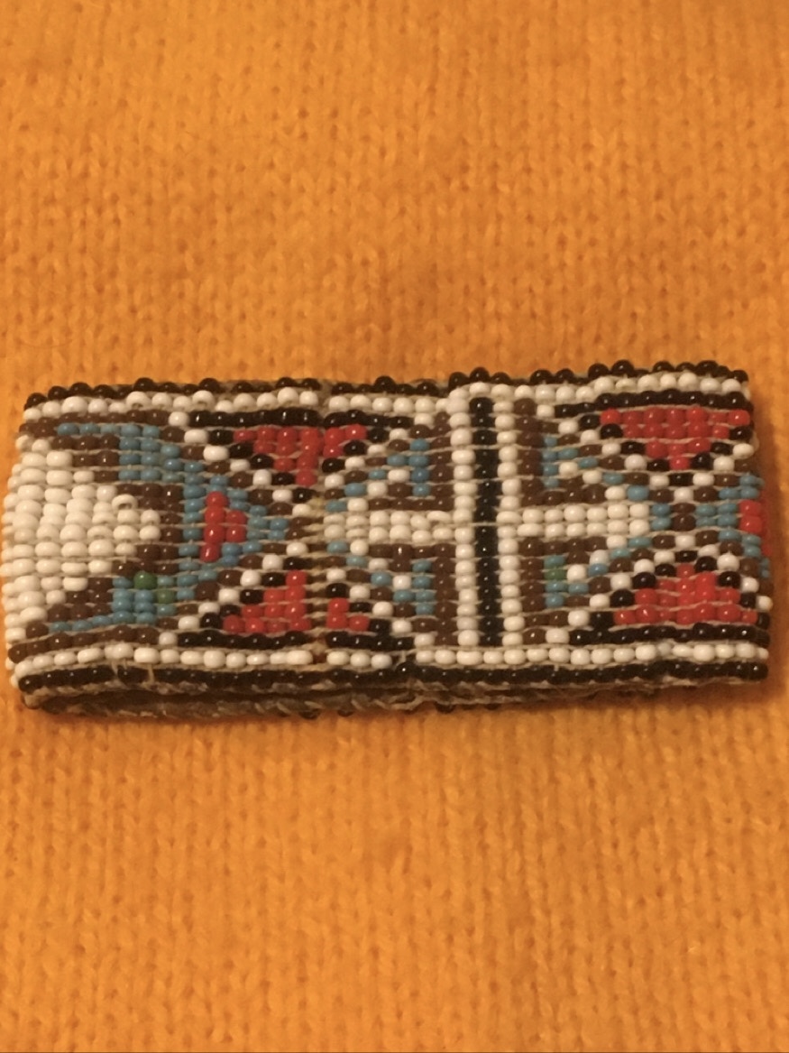 Help to age Navajo beaded bracelet | Antiques Board