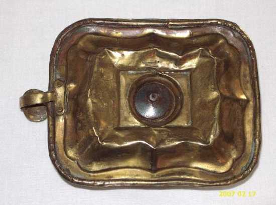 Old brass chamberstick, 10.5 cm in height, No. DG4566