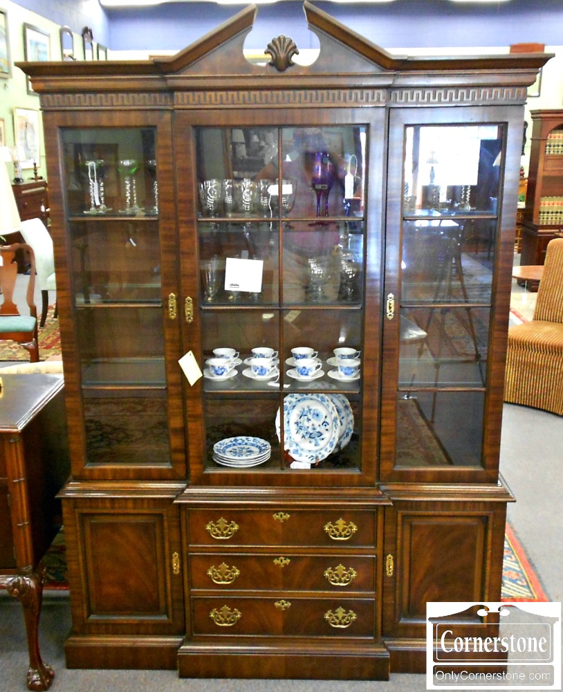 5208-744-Drexel-Mahogany-Breakfront-China-Cabinet.jpg