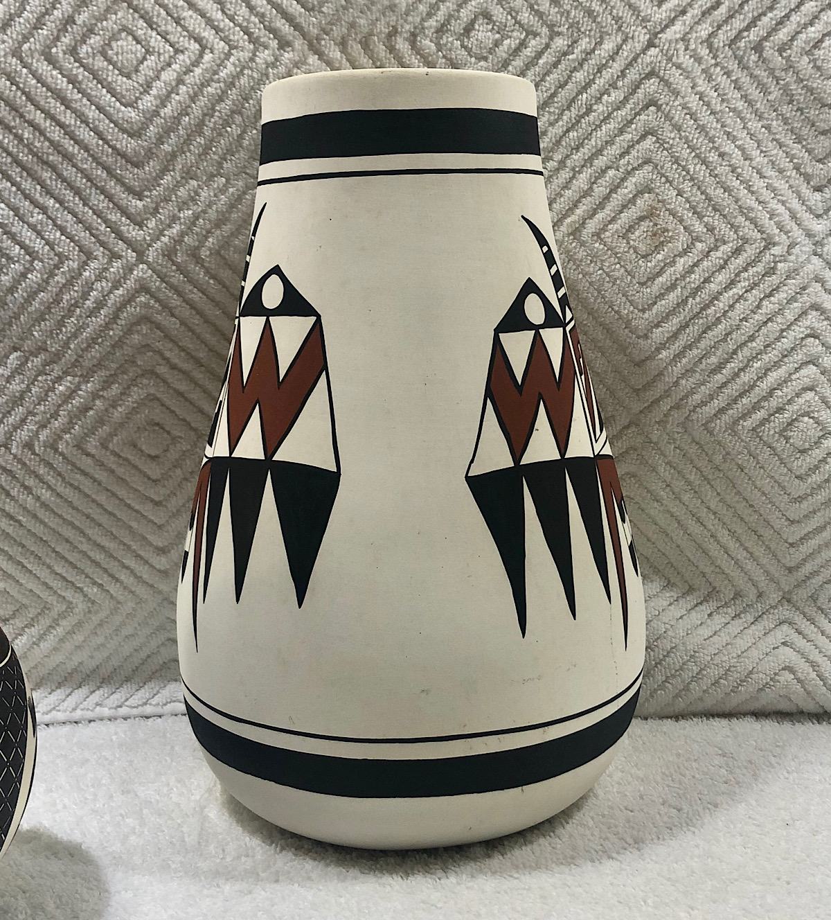 Acoma pottery help | Antiques Board