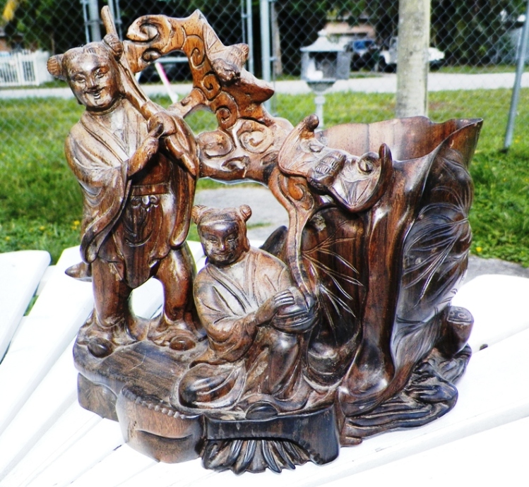 AA EBAY NEW A COLLECTIBLE EBAY CARVED CHINESE HARDWOOD 1AA RESIZED 1.jpg