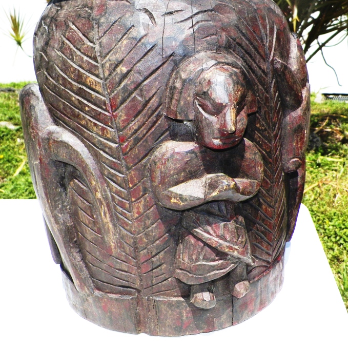 AA EBAY NEW A COLLECTIBLE EBAY CARVED WOOD AFRICAN JUG WITH LID 1A_CAA RESIZED.jpg