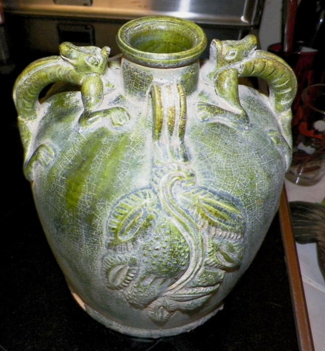 AA EBAY NEW A COLLECTIBLE EBAY EBAY POTTERY DRAGON JUG 1AAA.jpg