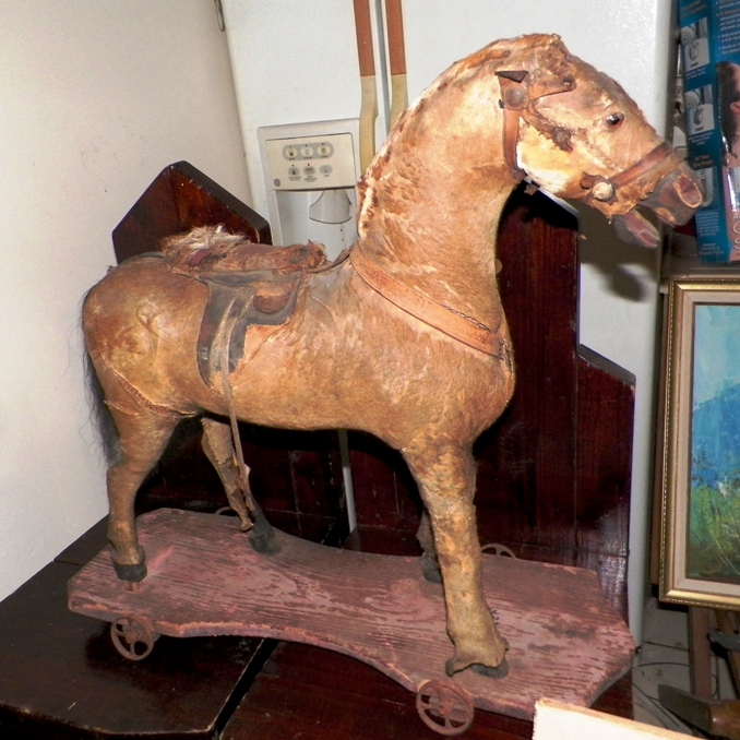 AA EBAY NEW A COLLECTIBLE EBAY HORSE ANTIQUE PULL TOY HORSE 1A_AA.jpg