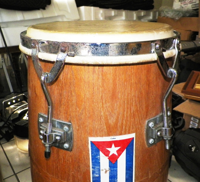 AA EBAY NEW A COLLECTIBLE EBAY MUSIC CONGA DRUMS 2AA.jpg