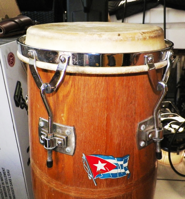 AA EBAY NEW A COLLECTIBLE EBAY MUSIC CONGA DRUMS 2AAA.jpg