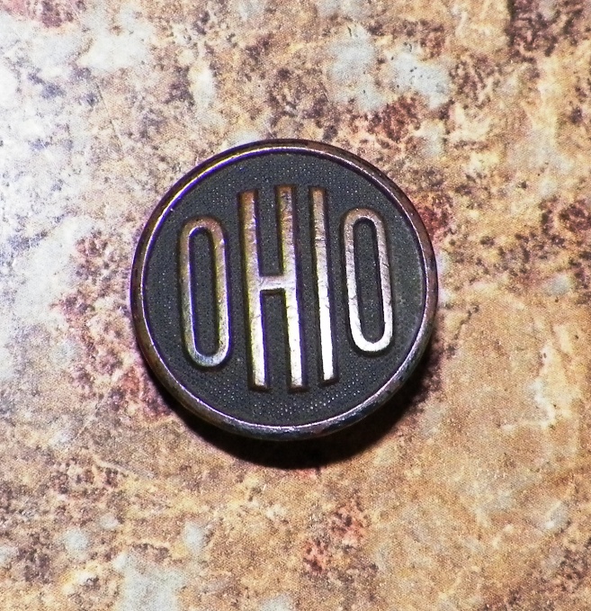 AA EBAY NEW A COLLECTIBLE EBAY OHIO BUTTON TIE TACK 1AA.jpg