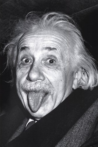 albert-einstein-tongue-1-588130.jpg