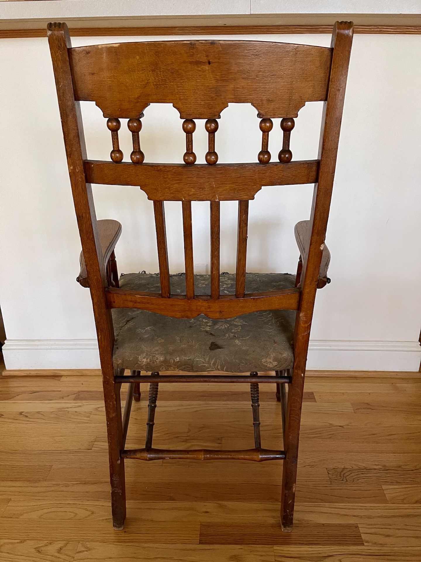 antique-chair-from-jims3.jpg