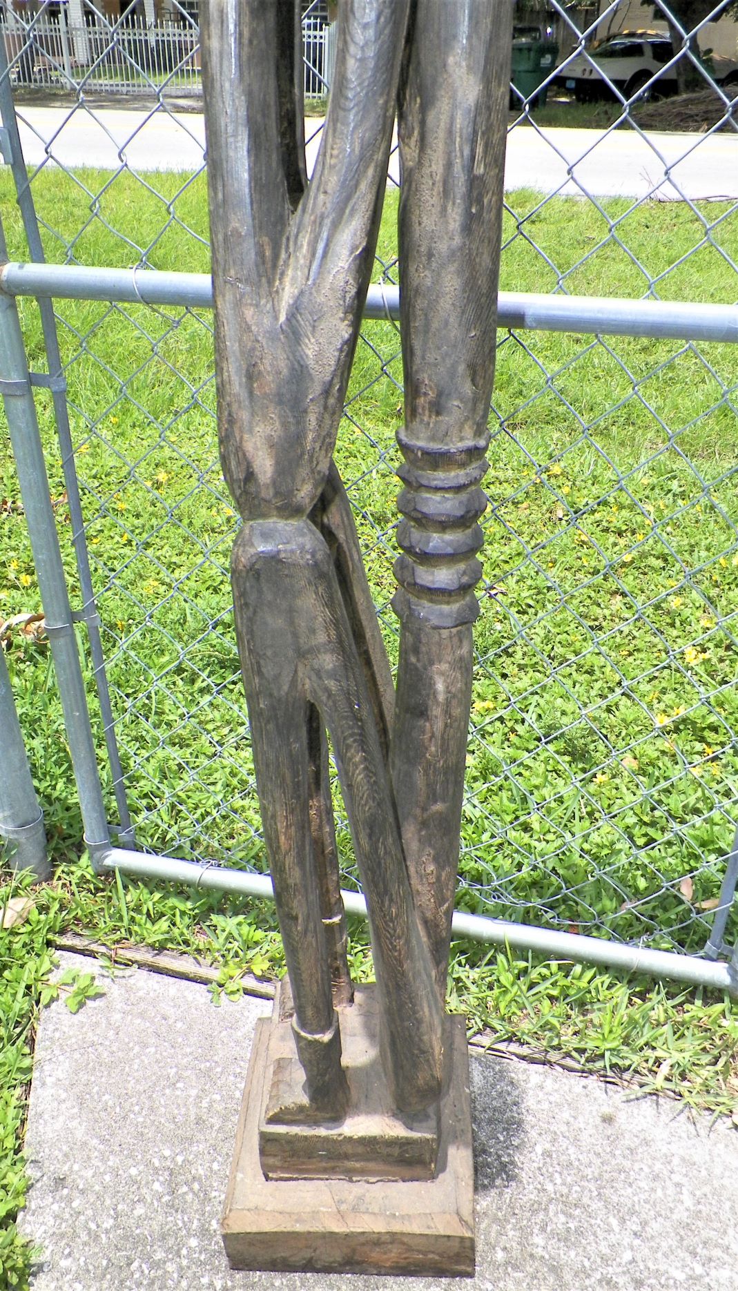 ART CARVING AFRICAN 7ft STATUE 3CaA.JPG