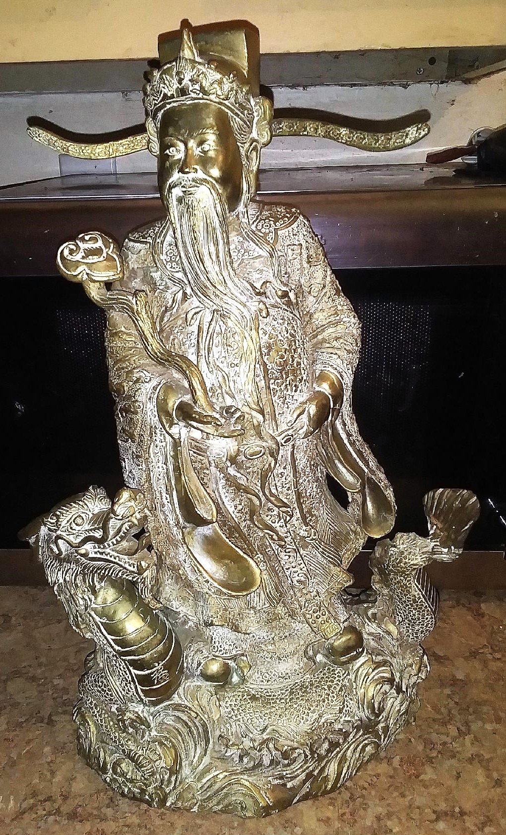 ART STATUE BRASS CHINESE FIGURE WITH SERPENT 1AAA.jpg