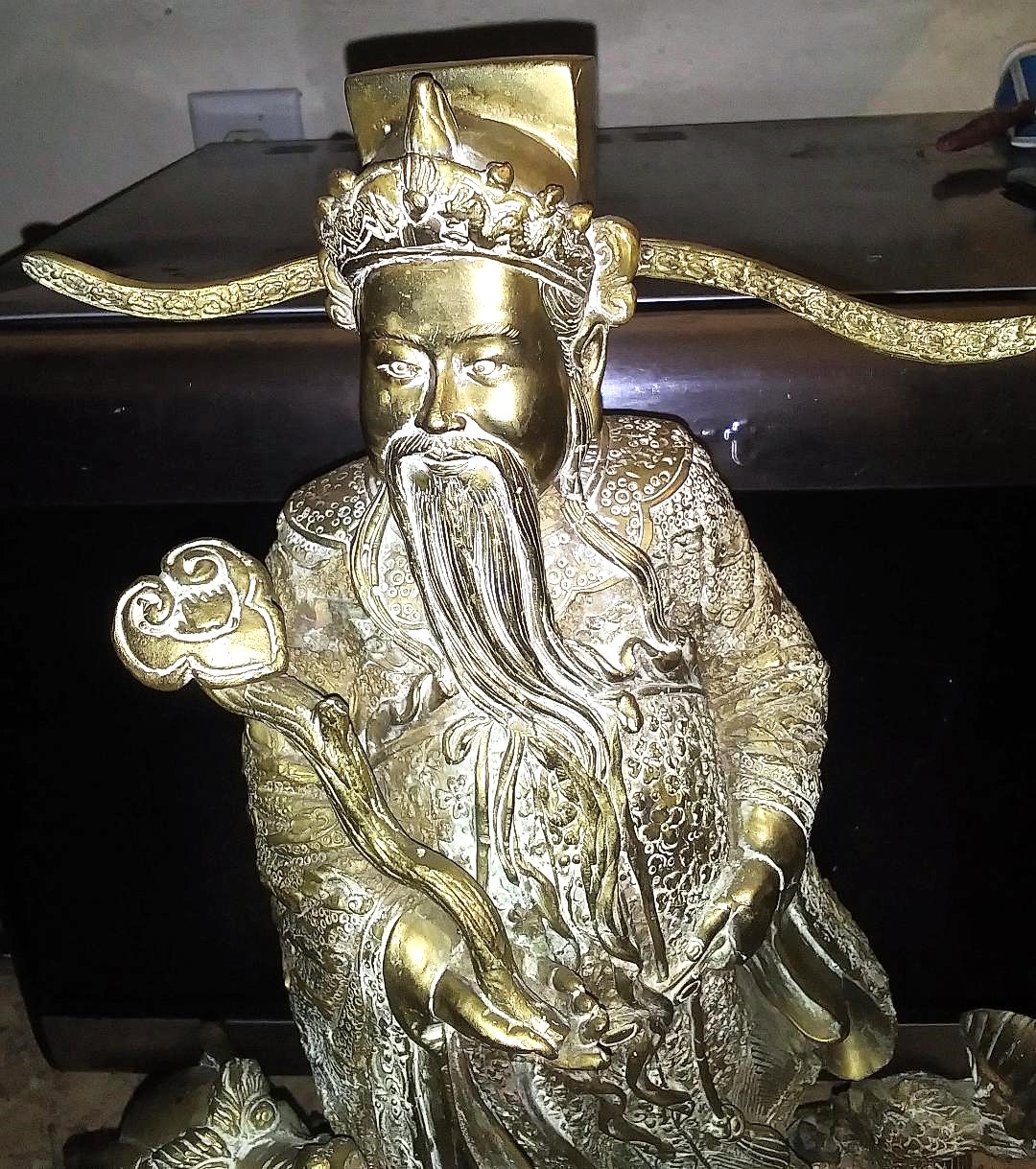 ART STATUE BRASS CHINESE FIGURE WITH SERPENT 3AA.jpg