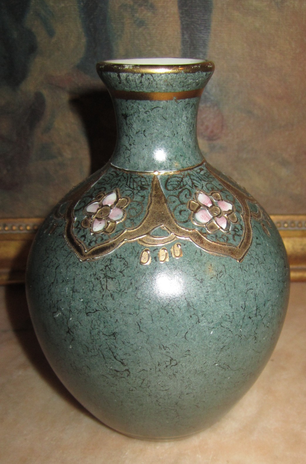 asianvase3a.jpg