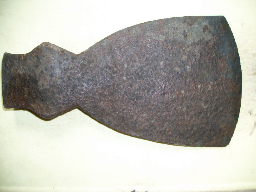 AXE head rusted rt.jpg