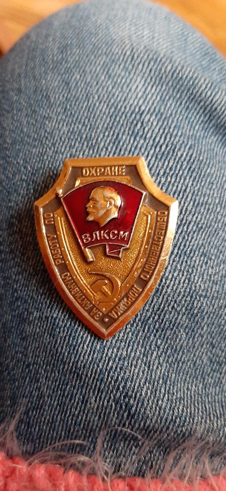 badge4.jpg