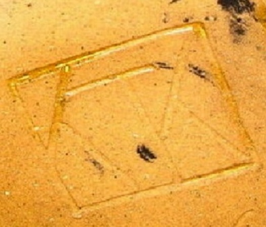 BASE MARKS 001-002.jpg