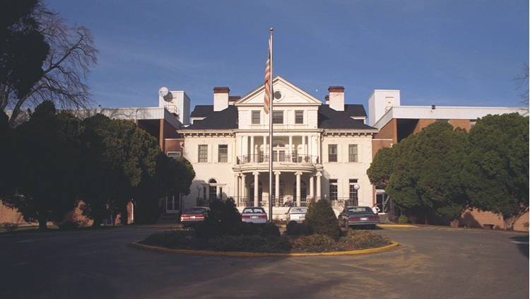 Bath County Community Hospital.jpg