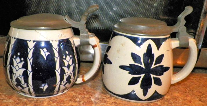 BEER STEIN A GROUP ANTIQUE PAIR 1AA.JPG