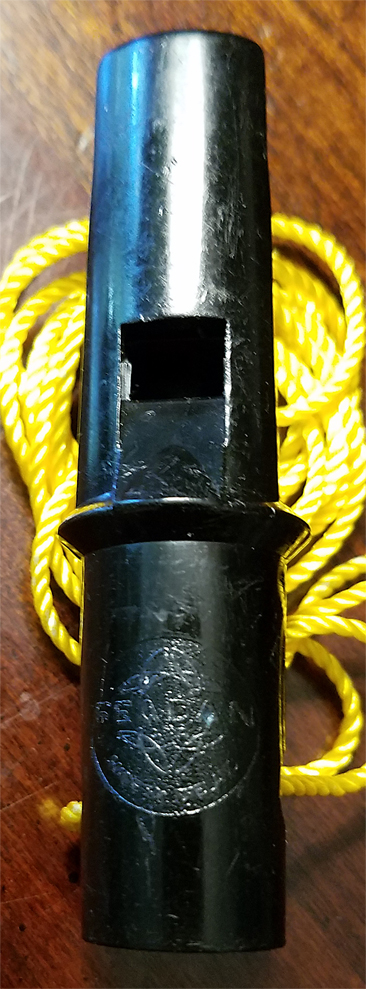 BLACK PLASTIC FEADAN WHISTLE.jpg