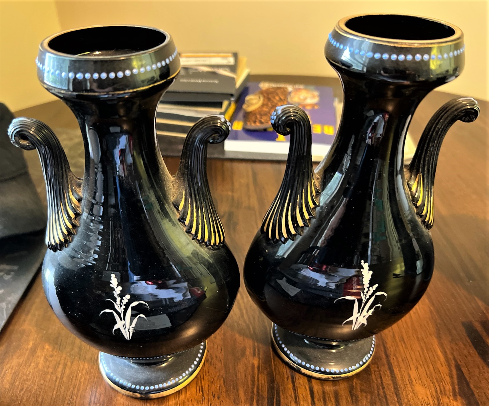 blackvases5.jpg