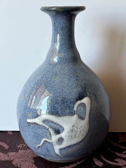 Blue bud Vase.JPG