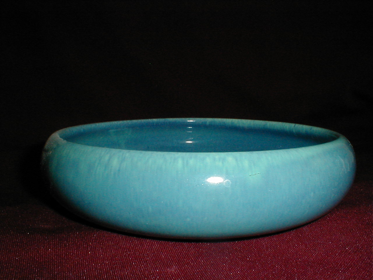 blue pottery low bulb bowl september 13 2018 011.JPG