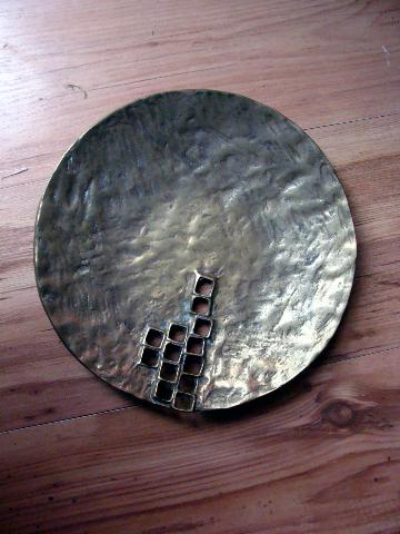 bronze art dish (2).JPG