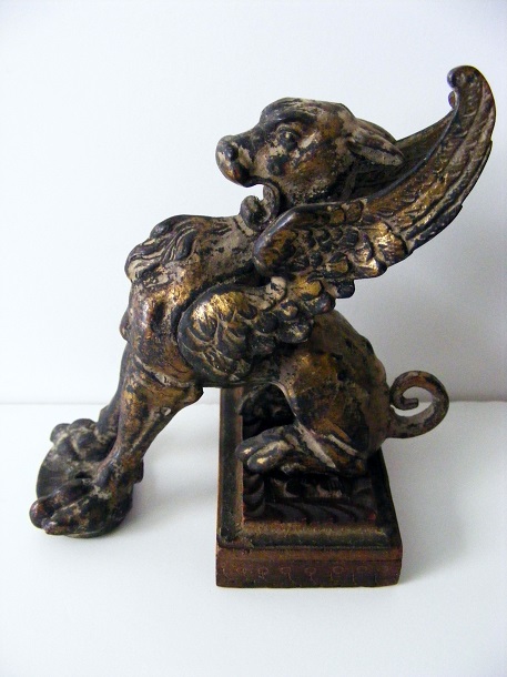 BRONZE GRIFFIN 003-001.JPG