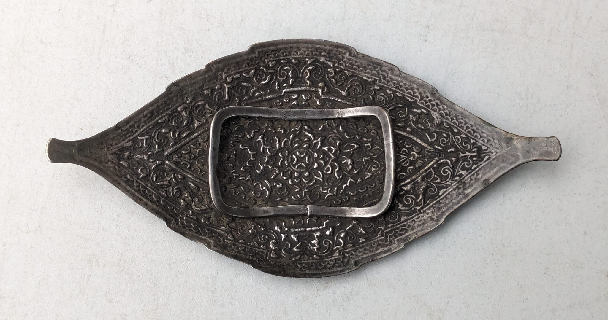 buckle002.jpg