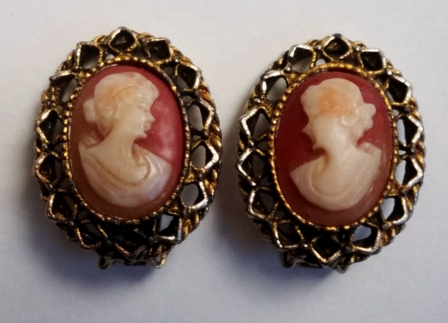 Cameo Earrings TS (640x462).jpg