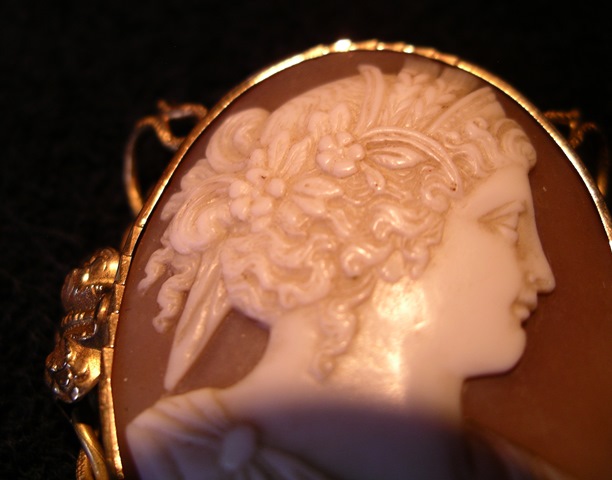 Cameo Hair Detail.jpg