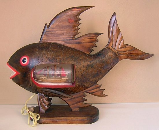 CarvedWoodFishTVLampShipinBottle-a.jpg