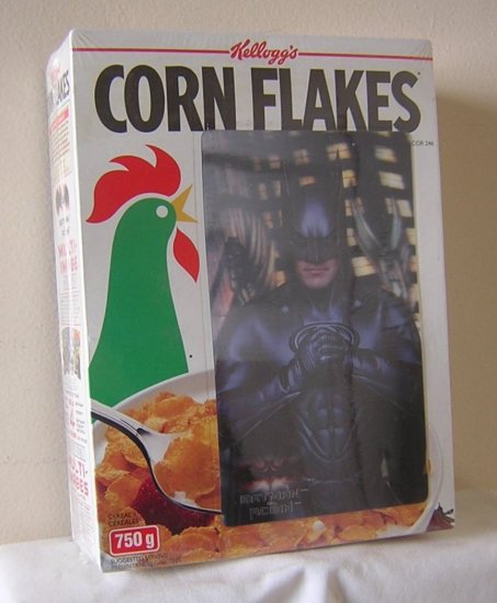 CerealBoxKelloggsCornFlakesGeorgeClooneyLenticular3DCardBatman&Robin1997-b.jpg