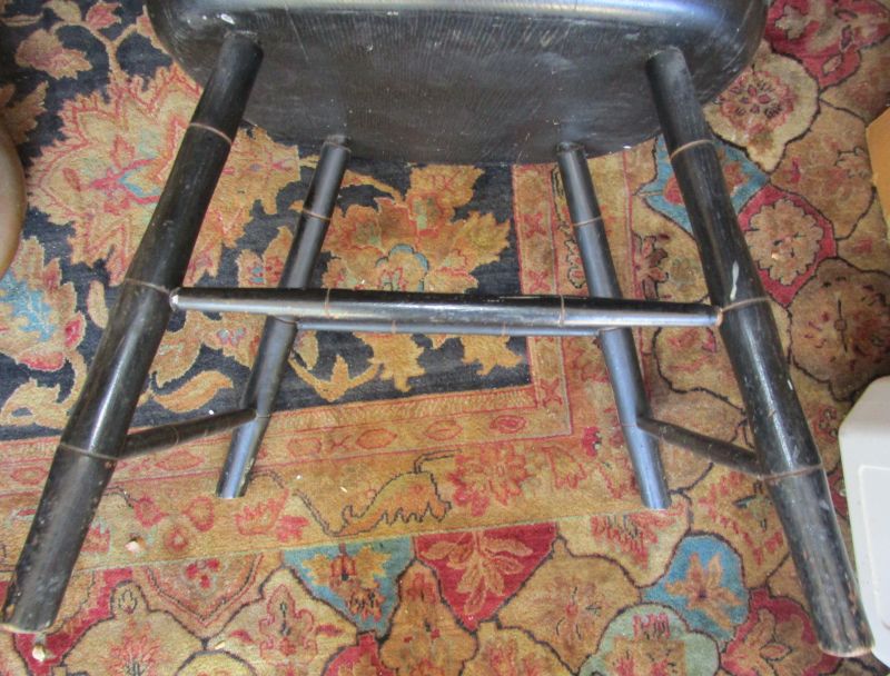 chair2.jpg