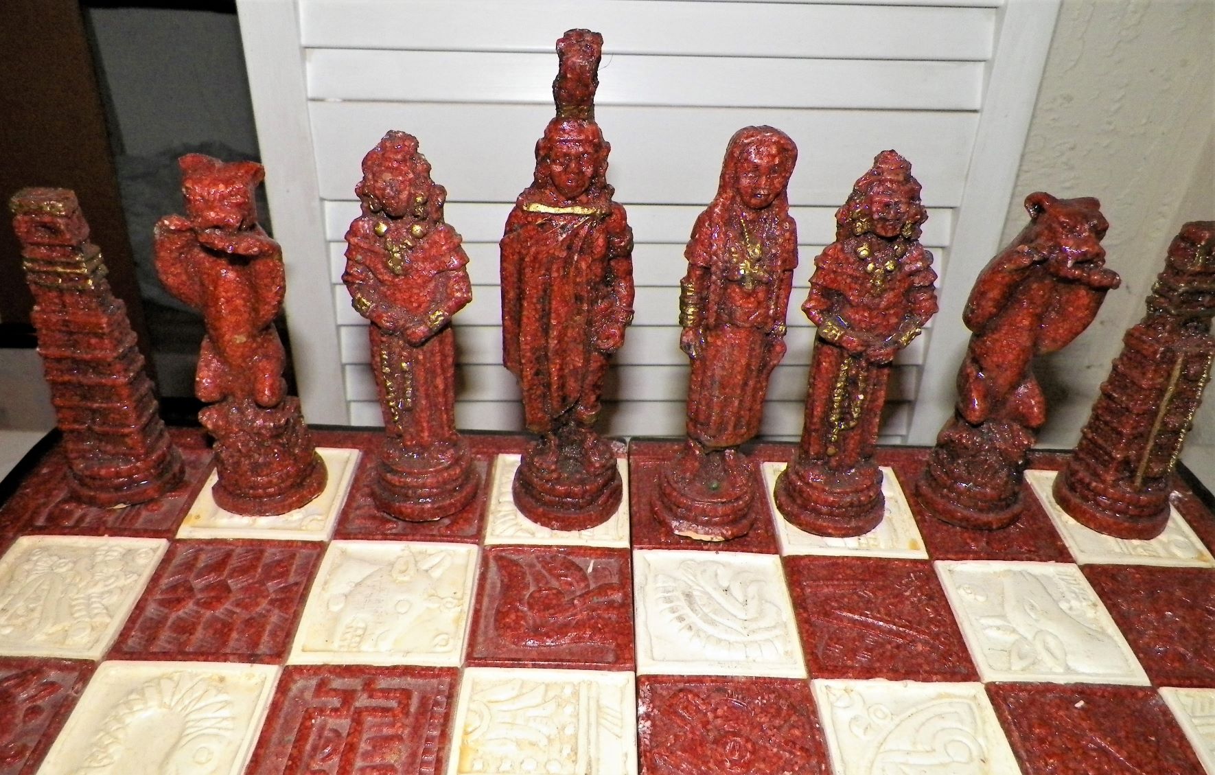 CHESS SET 2AAAA.JPG