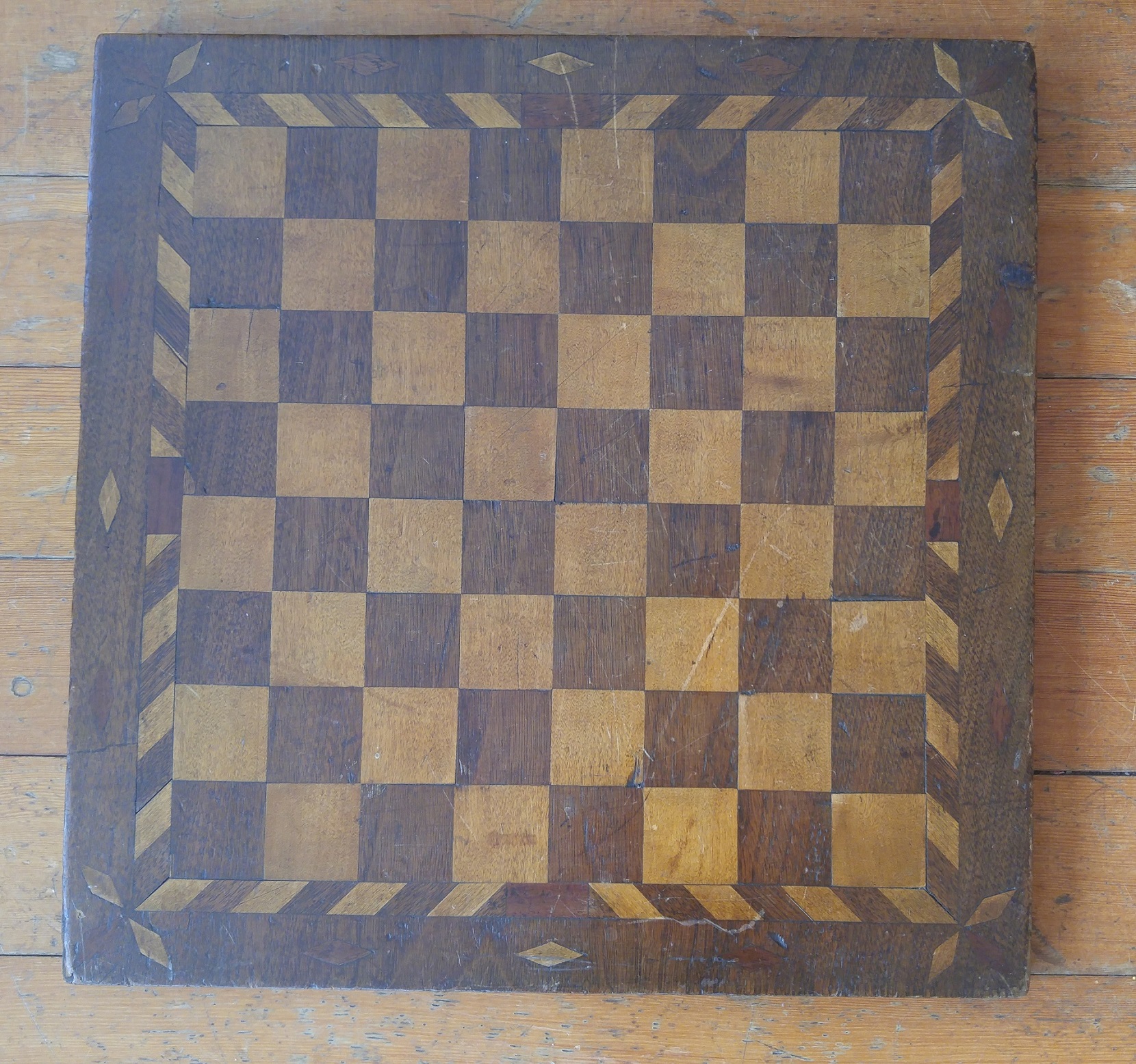 chessboard.jpg