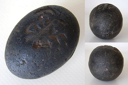 Chinese Black Ceramic Darning Egg-b.jpg