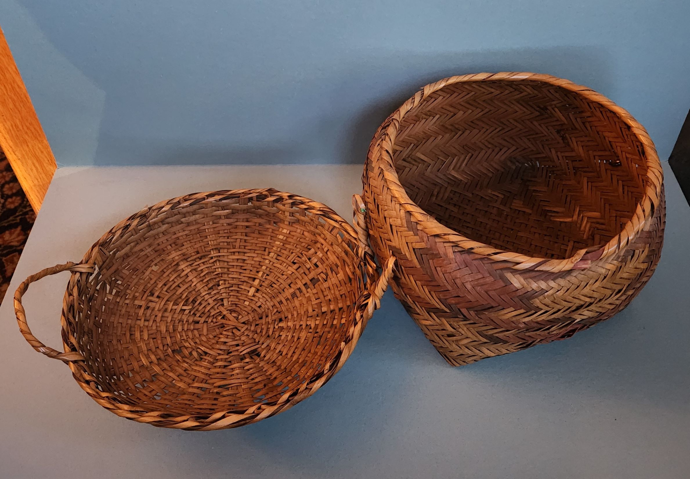 Choctaw basket with lid - 3 - smaller.jpg