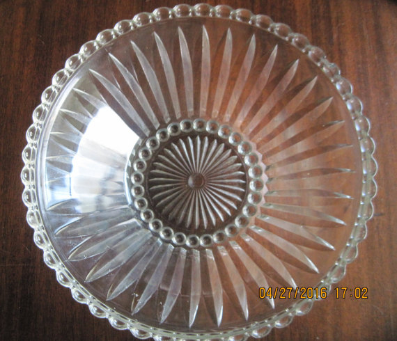 clear glass  bowl  sunburst center hobnail beaded base  Scallop rim mystery (4).jpg