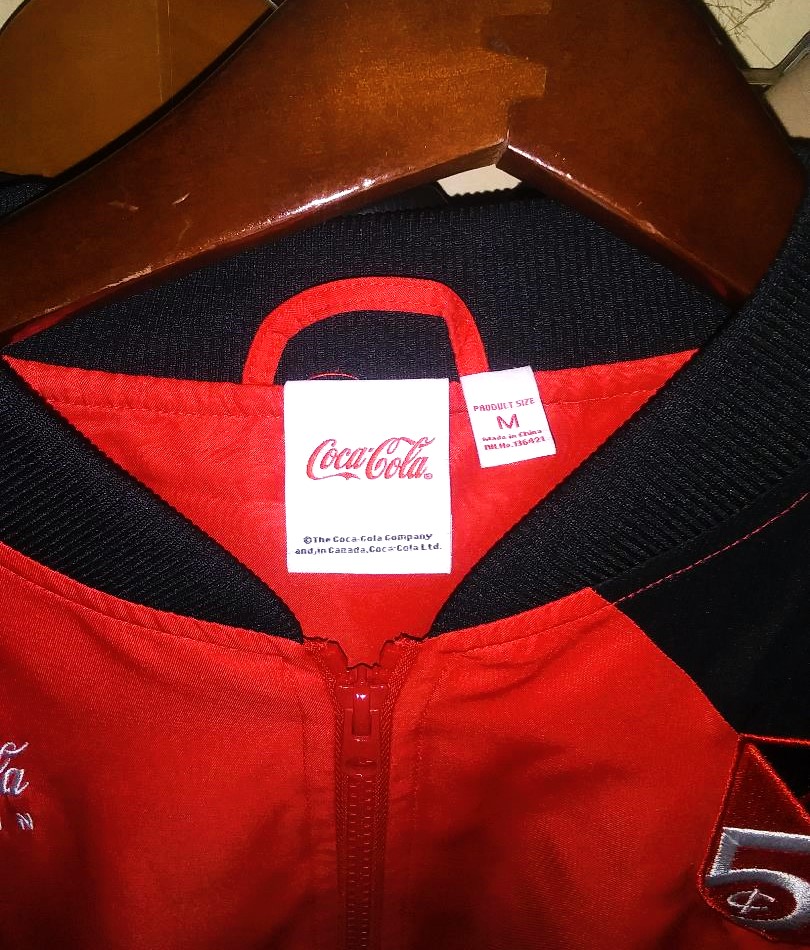 CLOTHES JACKET COCA COLA LONDON 3AA.jpg