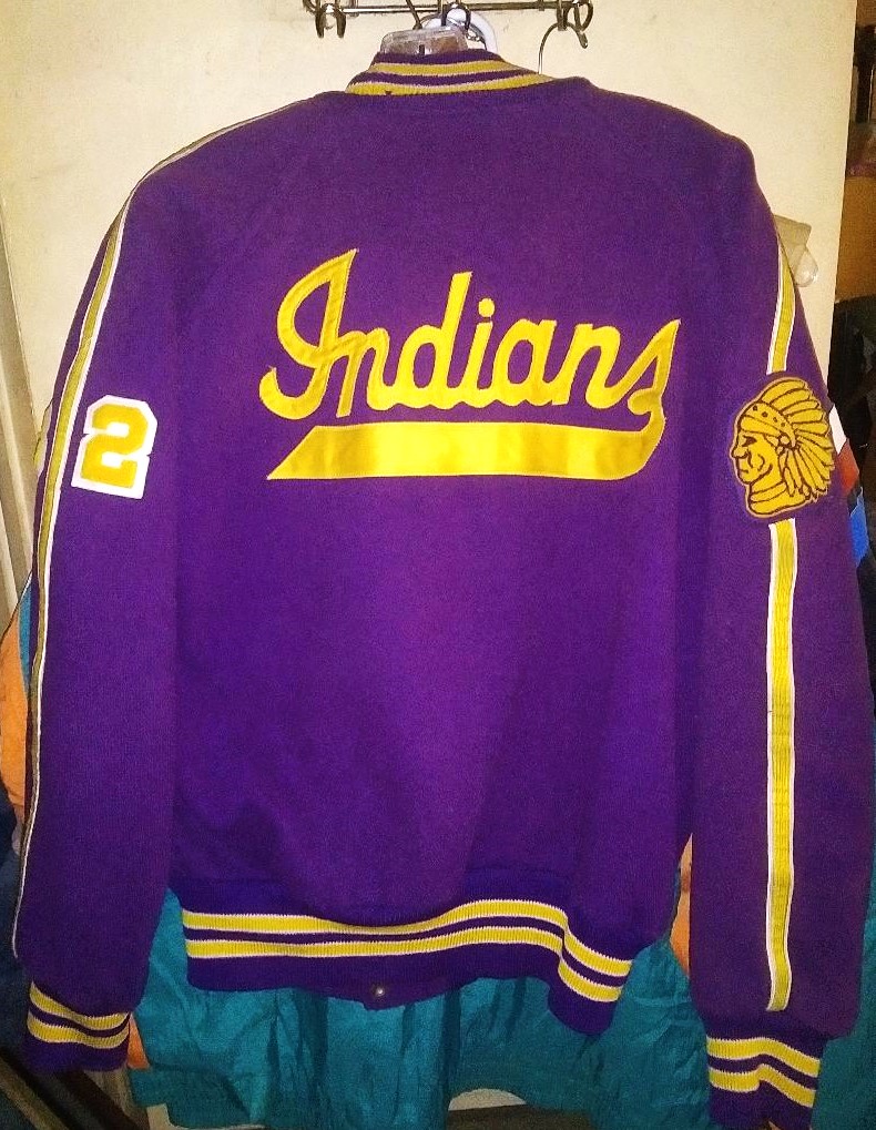 CLOTHES JACKET M BERG INDIANS 2AA.jpg