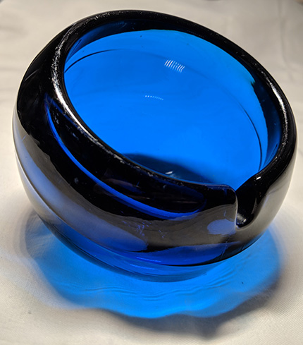 cobalt ashtray.jpg